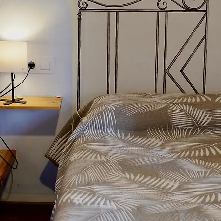 Plaza De Santiago Luxury - 1 Hab Apartment Caceres