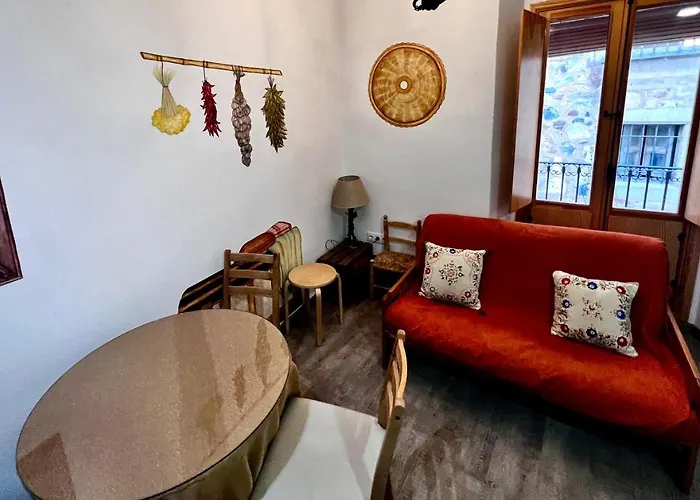 Destino Deluxe Plaza De Santiago- 1 Hab * Касерес